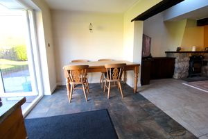 Dining Room- click for photo gallery